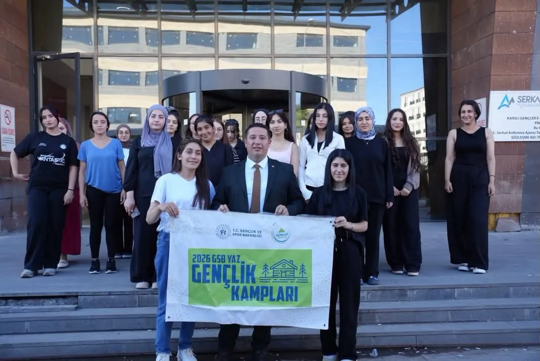 Karslı Gençler Ahi Evran Doğa Kampı'na uğurlandı