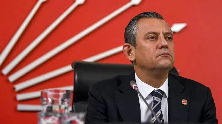 Özgür Özel'den yeni parti hamlesi