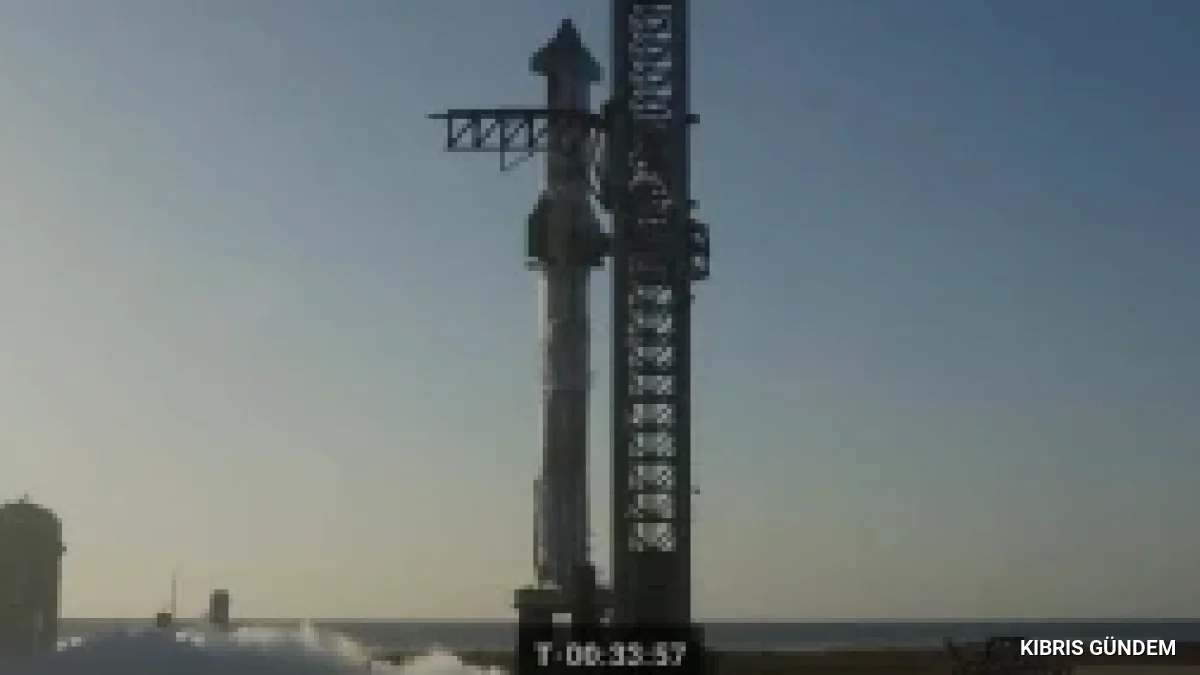 SpaceX Falcon 9 ile yörüngeye gönderilen robot tamirci görevde