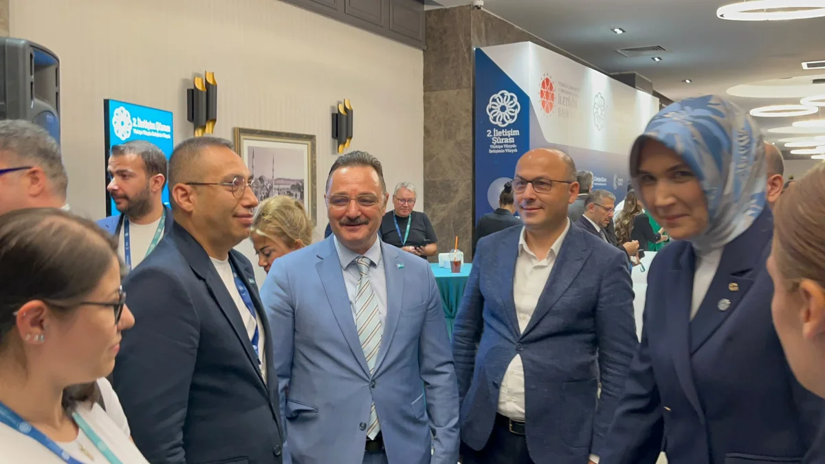 heyeti, 2. İletişim Şûrası’nın ikinci gününe katıldı
