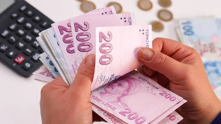 Yerli turistin seyahat harcaması 100 milyar lirayı aştı