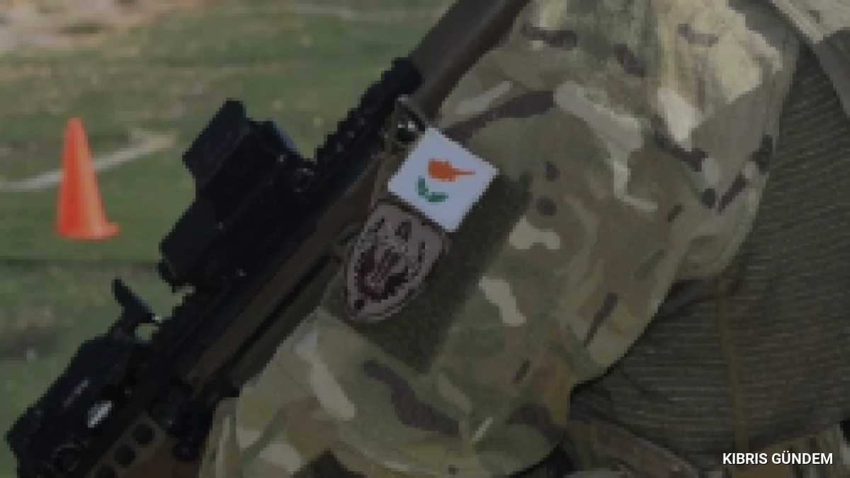 Baf kentinde iki asker arasında çıkan kavgada bir kişi yaralandı