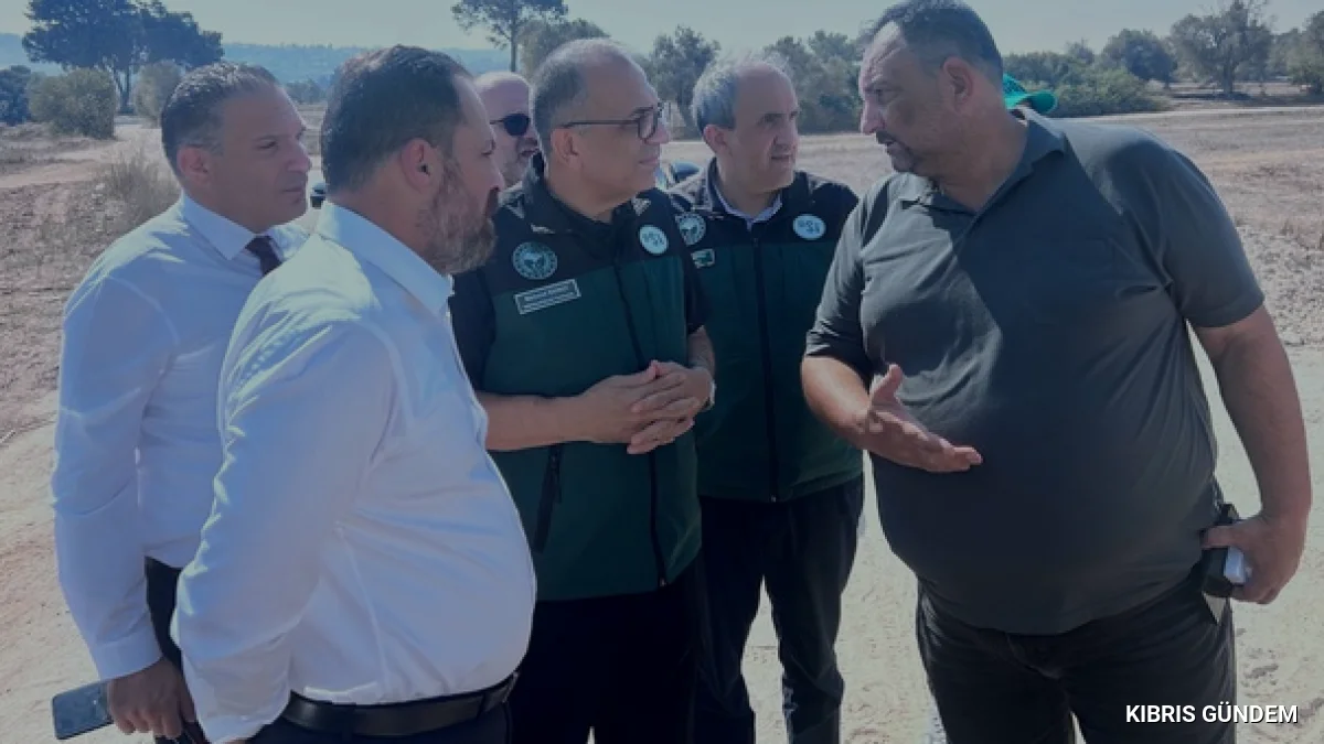 Bakan Hüseyin Çavuş Tepebaşı Bölgesindeki Saha Çalışmalarını İnceledi