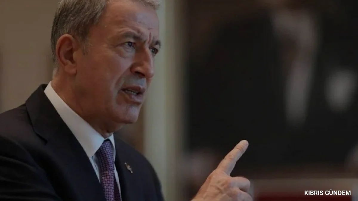 Hulusi Akar Kıbrıs mesajını Plevne Marşı ile paylaştı