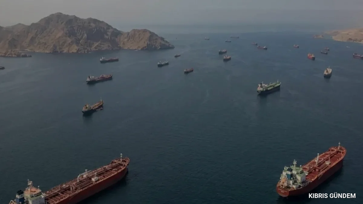 İran ve Umman Hürmüz Boğazı için deniz rotası mutabakatı imzaladı