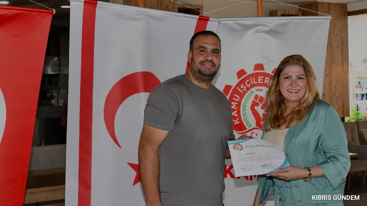 Kamu İş Sendikası Güzelyurt'ta Toplu İş Sözleşmesi Panelini Düzenledi