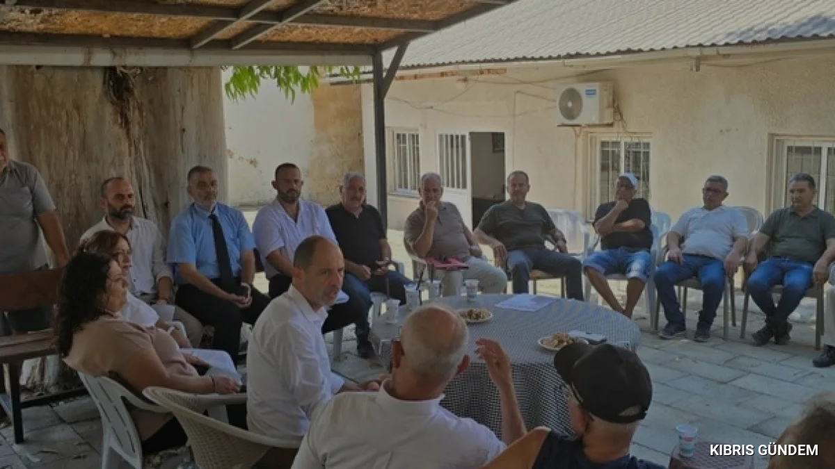 Kudret Özersay Emekliler Derneği Gazimağusa Şubesinde konuştu