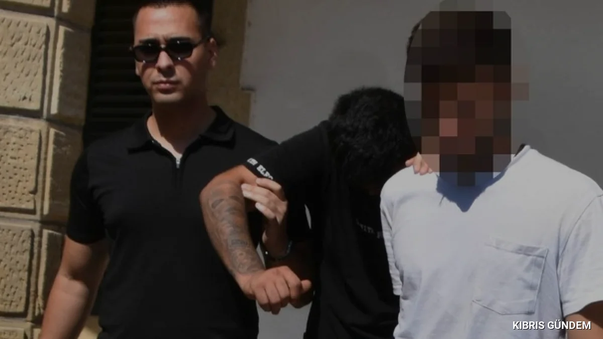 Lefkoşa merkezli uyuşturucu operasyonunda iki şüpheli hakim karşısında