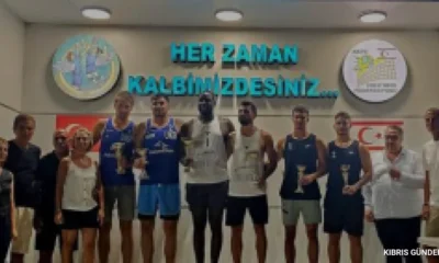Şampiyon Melekler Plaj Voleybol Liginde Şampiyonlar Belli Oldu