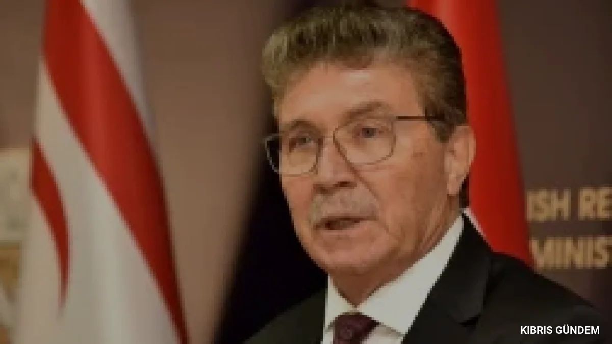 Ünal Üstel Güney Kıbrıs Rum Yönetiminin Baskı Siyasetine Tepki Gösterdi
