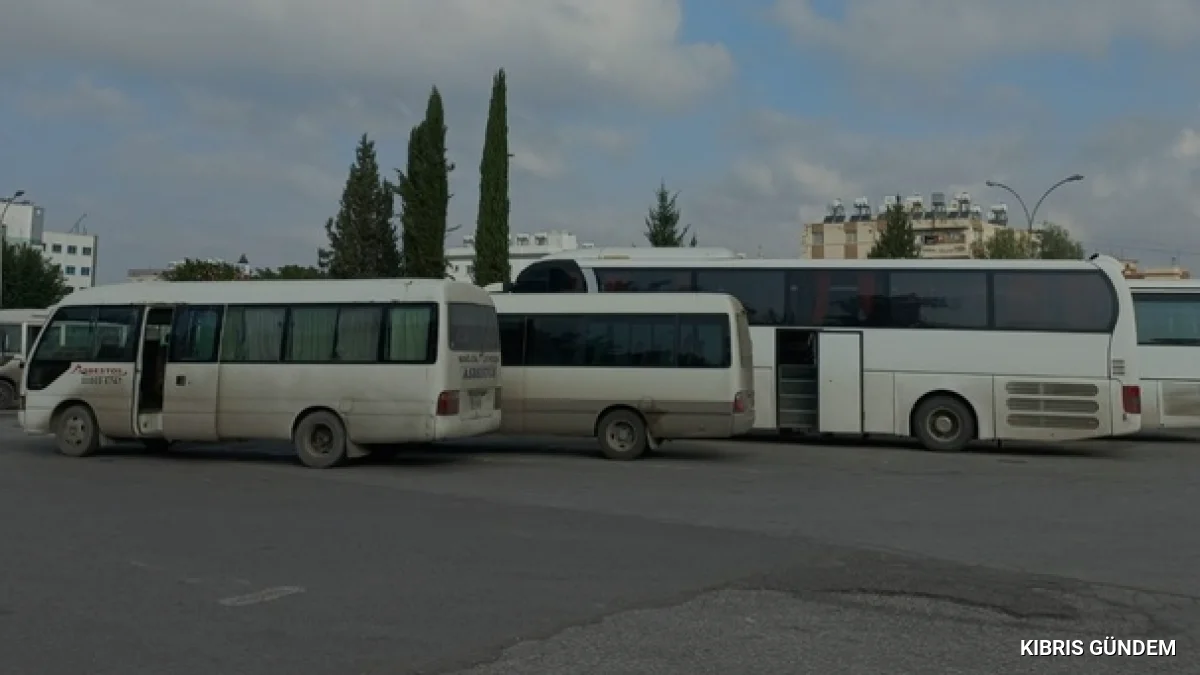Kıbrıs Türk Öğrenci Taşımacılığında Belirsizlik Sürüyor