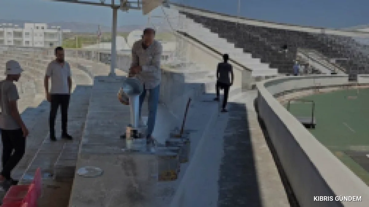 Lefkoşa Atatürk Stadı Bakım Çalışmaları Hız Kesmeden Devam Ediyor