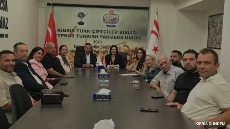 CTP Genel Başkanı İncirli Kıbrıs Türk Çiftçiler Birliğini Ziyaret Etti
