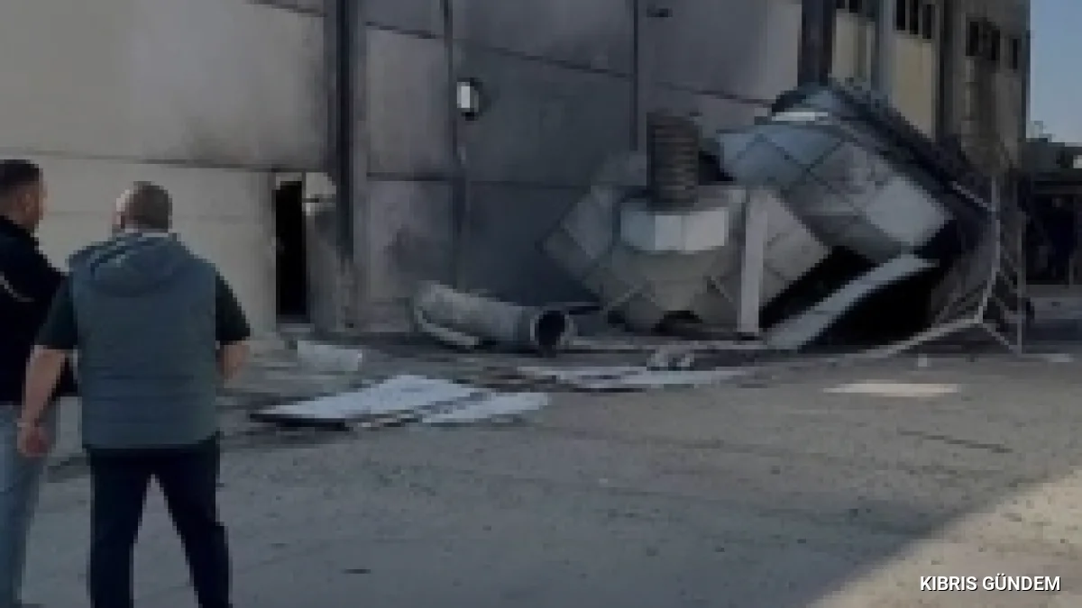 İzmir Torbalıdaki metal fabrikasında patlama 7 yaralı