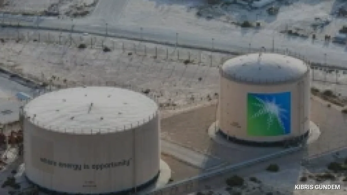 Aramco Husilerin Saldırısı Nedeniyle Cizan Rafinerisini Kapattı