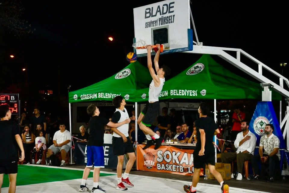 Giresun Sokak Basketbolu Şampiyonası sona erdi