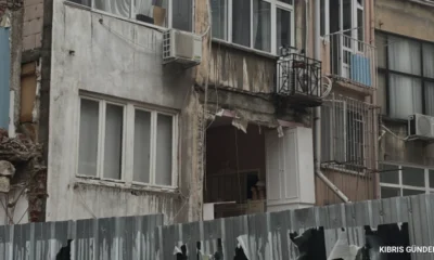 Şişli'de Bir Binanın Duvarı Büyük Gürültüyle Çöktü