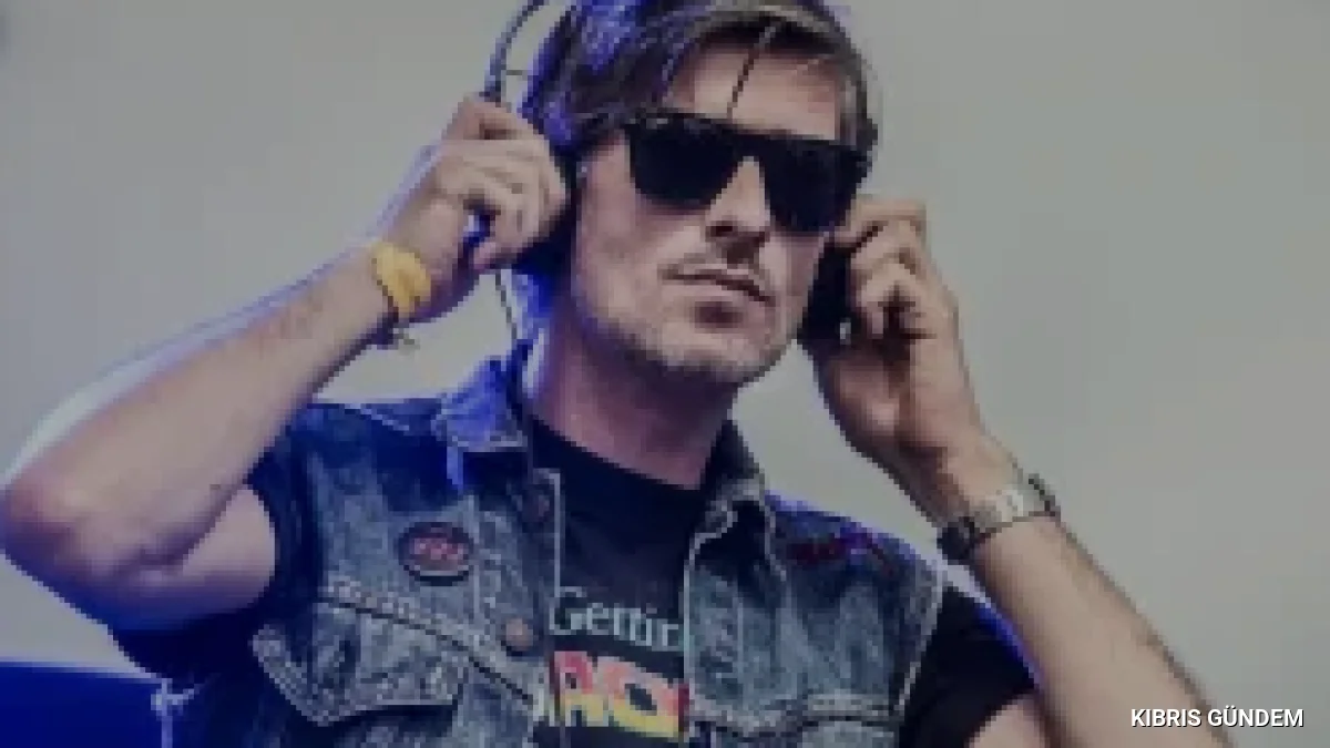 Elektronik Müzik Sanatçısı Kavinsky Paris’teki Evinde Hayatını Kaybetti