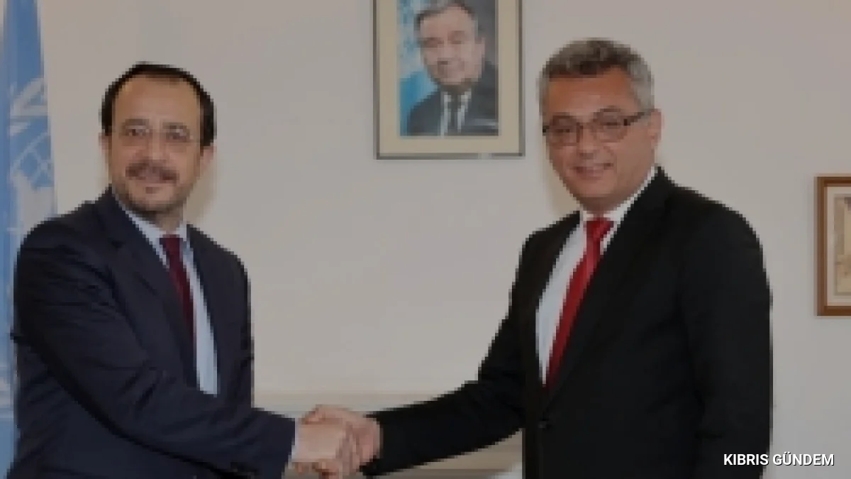 Erhürman ve Hristodulidis Perşembe Günü Ara Bölgede Buluşuyor