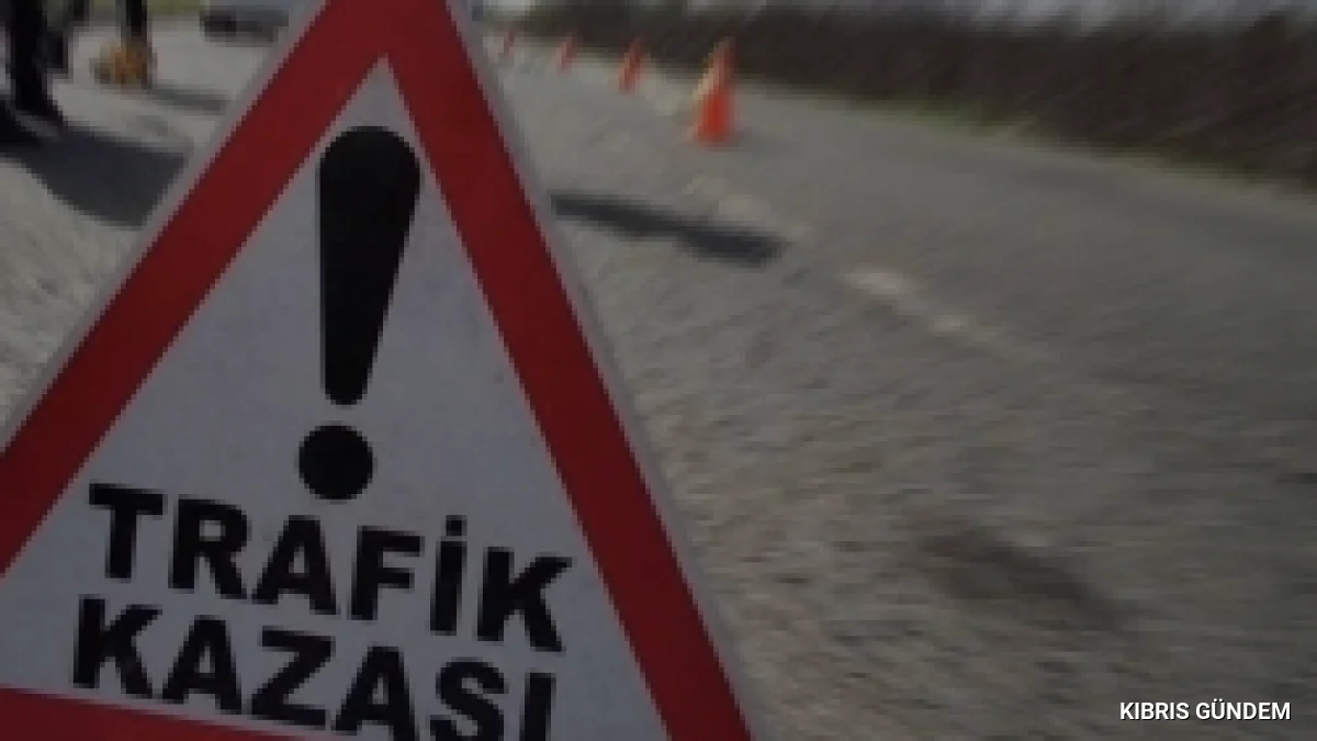 Gazimağusa'da alkollü sürücü bariyerlere çarparak kaza yaptı