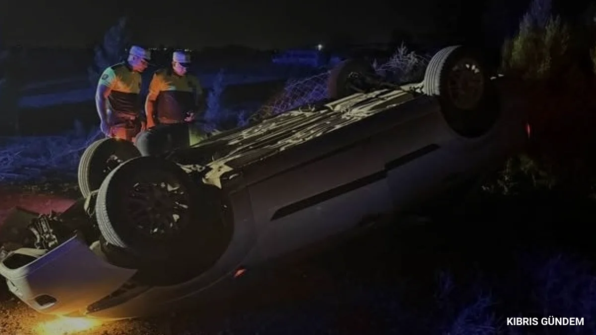 Gazimağusa'da Trafik Kazası 21 Yaşındaki Sürücü ve Yolcu Yaralandı