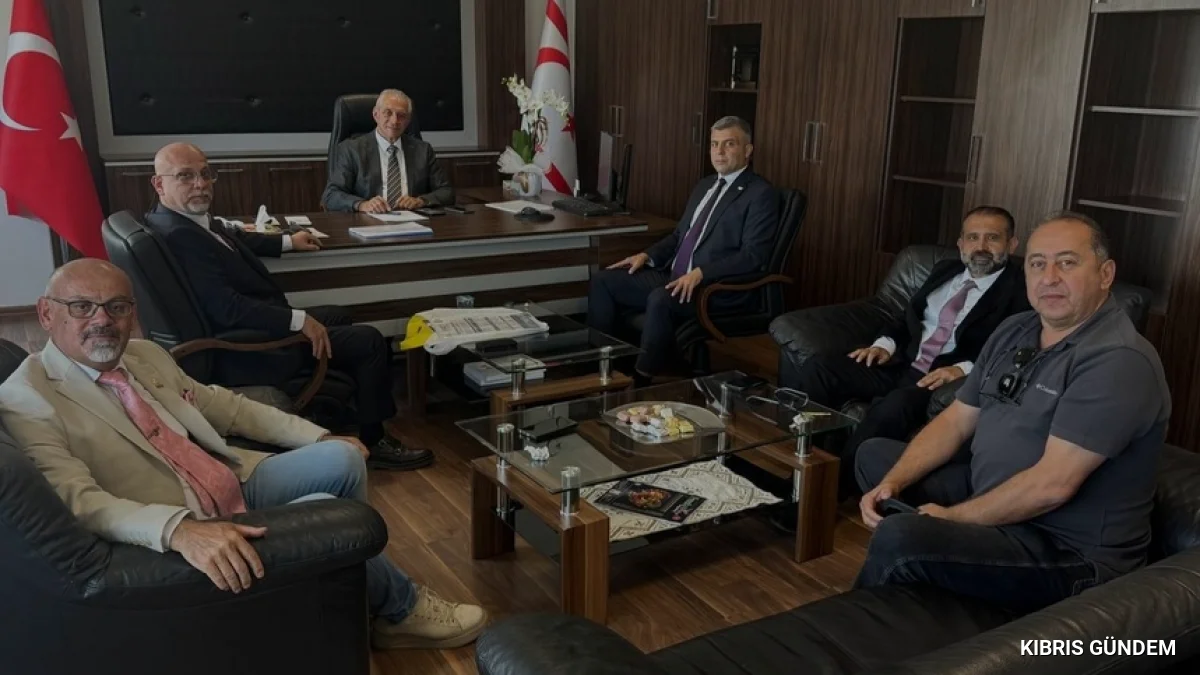 Hasan Taçoy İş İnsanları Derneği ile ekonomi politikalarını görüştü
