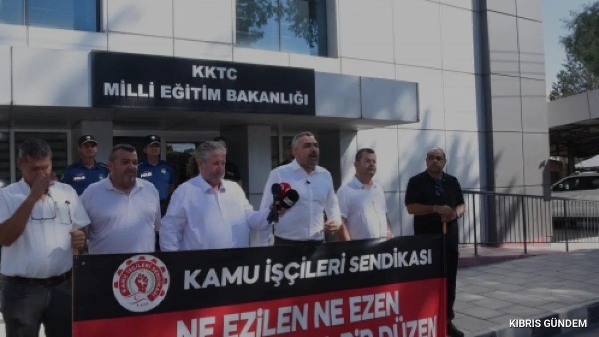 Kamu İş okullardaki 415 hademe eksikliği için bakanlık önünde eylemde