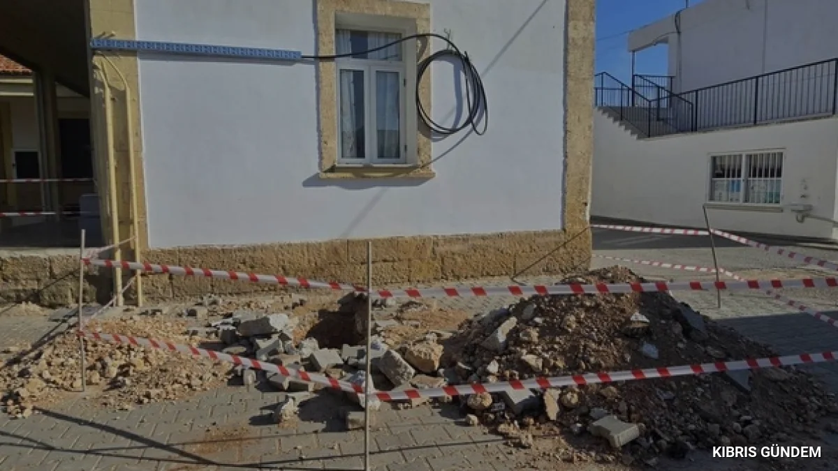 KTÖS Genel Sekreteri Mavişten Okullardaki İnşaat Çalışmalarına Tepki