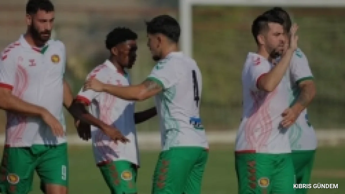 Lapta Maraş karşısında gol oldu yağdı