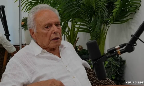 Rum tarihçi Kossifos'tan Kıbrıs uyarısı ve 1963 itirafı